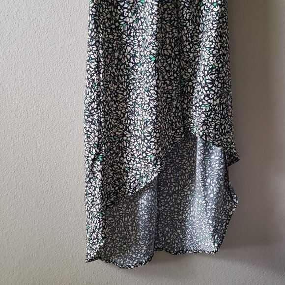 Women's Crepe Short Flutter Sleeve Midi Dress A New Day Green Floral Size Small - Picture 6 of 16